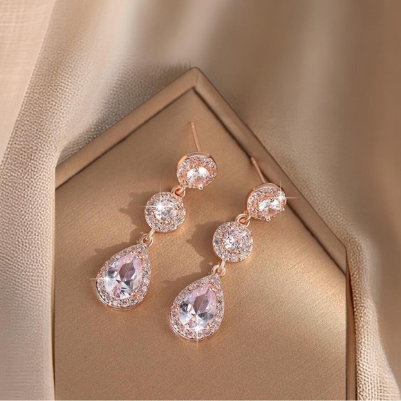 Sparkling Cubic Zirconia Water Drop Dangle Earrings - Picture 1 of 4